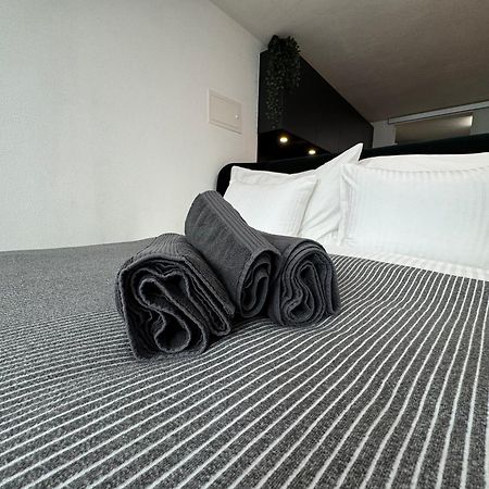 Appartement Au Rez-De-Chaussee En Vieille Ville De Porrentruy Eksteriør bilde