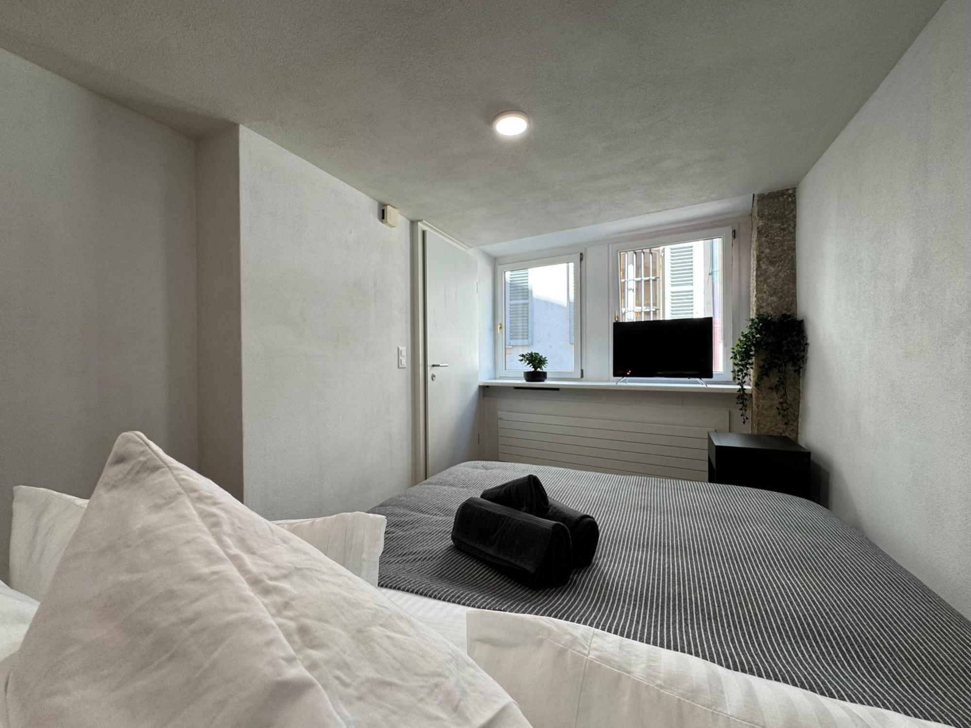 Appartement Au Rez-De-Chaussee En Vieille Ville De Porrentruy Eksteriør bilde